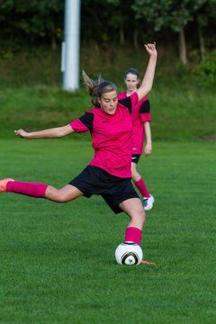 Bild 42 - B-Juniorinnen TSV Gnutz o.W. - SV Wahlstedt : Ergebnis: 1:1